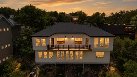 9312 Knoll Crest Loop, Austin, TX 78759