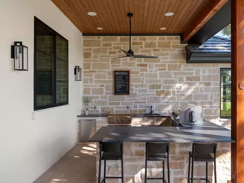 Kitchen - 117 Stone Bluff Dr, Georgetown, TX 78633 photo 4 of 4