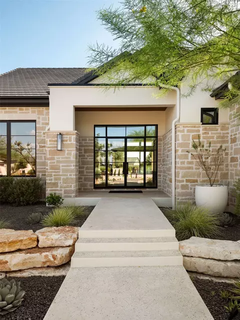 Exterior - 117 Stone Bluff Dr, Georgetown, TX 78633 photo 4 of 10