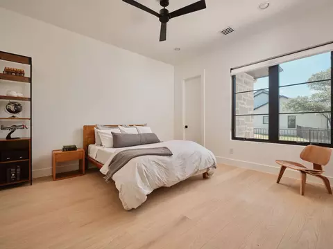 Bedroom - 117 Stone Bluff Dr, Georgetown, TX 78633 photo 3 of 5