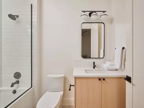 Bath - 117 Stone Bluff Dr, Georgetown, TX 78633 photo 6 of 7
