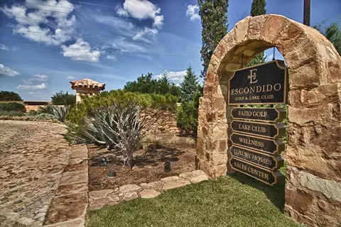 000 La Serena Loop, Horseshoe Bay, TX 78657