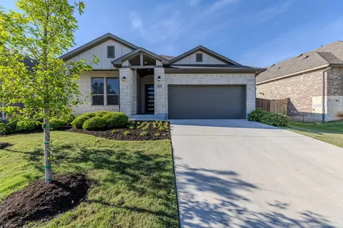825 Whitetail Dr, Round Rock, TX 78681