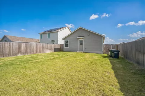 Exterior - 505 Sergeant Murphy Rd, Jarrell, TX 76537 photo 4 of 4
