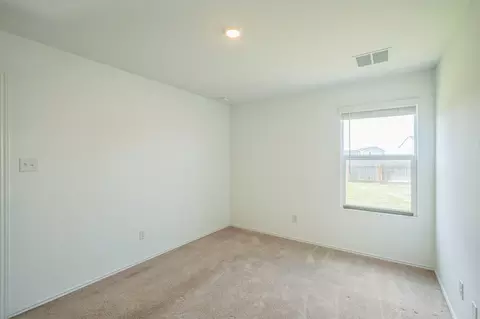 Bedroom - 505 Sergeant Murphy Rd, Jarrell, TX 76537 photo 3 of 5