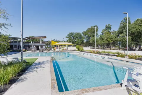 Exterior - 105 Colonel Mcnally Loop, Jarrell, TX 76537 photo 8 of 10