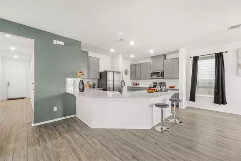 Kitchen - 105 Colonel Mcnally Loop, Jarrell, TX 76537 photo 1 of 9