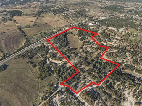 7890 Us 290 Hwy, Dripping Springs, TX 78620