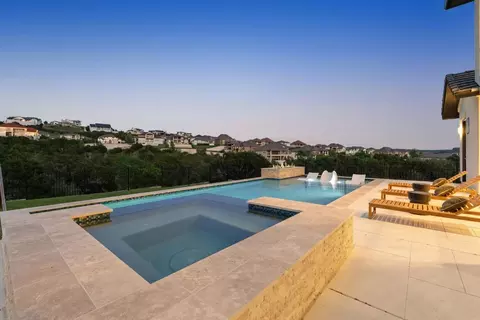 2441 Bel Paese Bnd, Leander, TX 78641