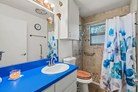 Bath - 501 Bumpy Ridge Dr, Burnet, TX 78611 photo 1 of 2