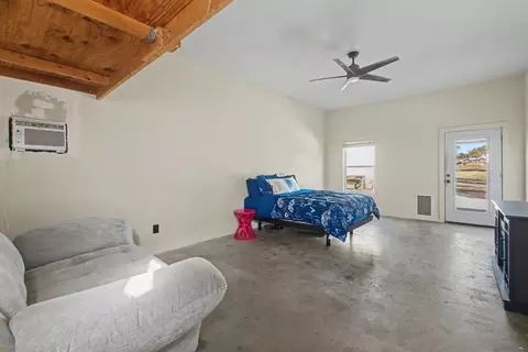 Bedroom - 501 Bumpy Ridge Dr, Burnet, TX 78611 photo 1 of 5