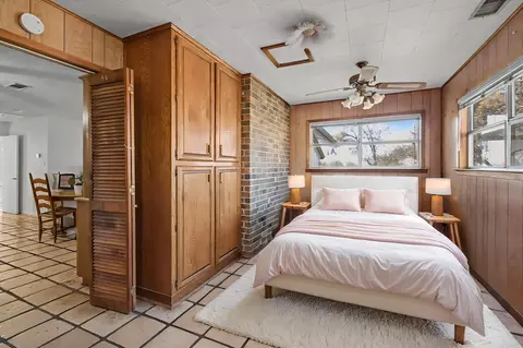 Bedroom - 501 Bumpy Ridge Dr, Burnet, TX 78611 photo 5 of 5