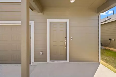 Exterior - 117 Citrine Crst, Maxwell, TX 78656 photo 2 of 4