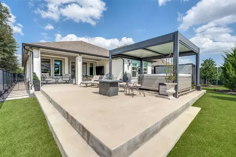 Exterior - 409 Gridiron Cv, Leander, TX 78641 photo 4 of 8