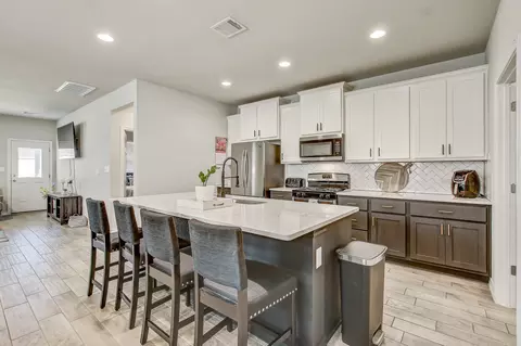 Kitchen - 495 Eves Necklace Dr, Buda, TX 78610 photo 1 of 5