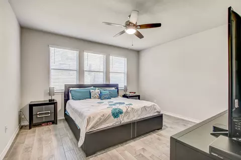 Bedroom - 495 Eves Necklace Dr, Buda, TX 78610 photo 2 of 7