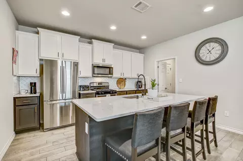 Kitchen - 495 Eves Necklace Dr, Buda, TX 78610 photo 2 of 5