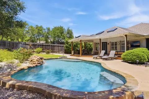 6921 Beatty Dr, Austin, TX 78749