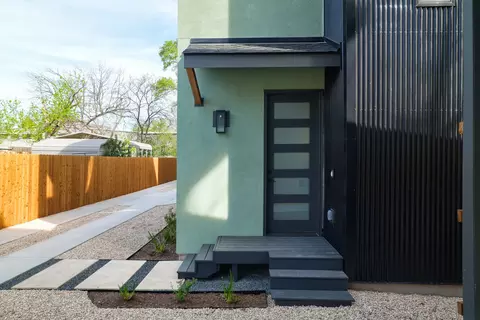Exterior - 2818 E 22nd St #2, Austin, TX 78722 photo 3 of 4