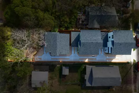 View/Area - 2818 E 22nd St #2, Austin, TX 78722 photo 2 of 3