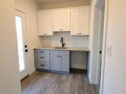 Other - 2818 E 22nd St #2, Austin, TX 78722 photo 3 of 4