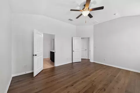 Bedroom - 209 Evening Dusk Dr, Kyle, TX 78640 photo 1 of 10