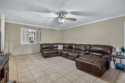 Other - 133 Hillcrest Dr, Luling, TX 78648 photo 2 of 7