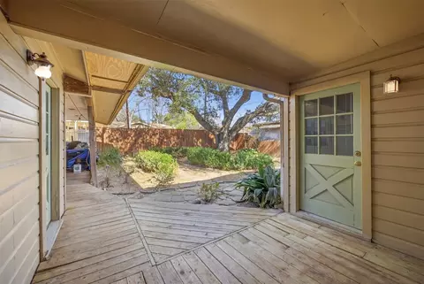 Other - 133 Hillcrest Dr, Luling, TX 78648 photo 7 of 7