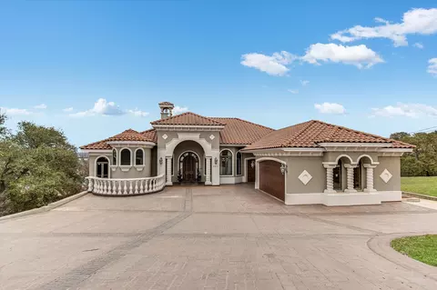 301 Circle Dr, Horseshoe Bay, TX 78657