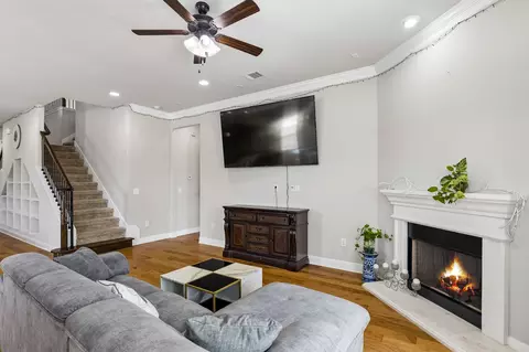 Living - 106 Groesbeck Ln, Leander, TX 78641 photo 2 of 3