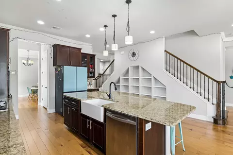 Kitchen - 106 Groesbeck Ln, Leander, TX 78641 photo 5 of 5
