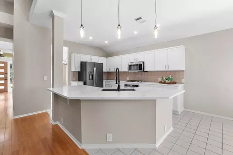 5405 Apache Creek Cv, Austin, TX 78735