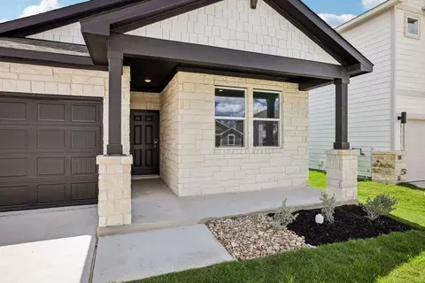 Exterior - 13403 Final Turn Dr, Buda, TX 78610 photo 4 of 6