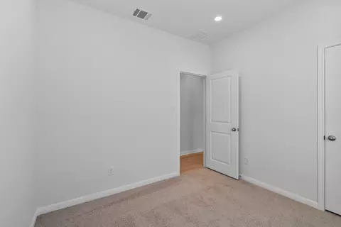 129 Hatari Trl, Jarrell, TX 76537 photo 13