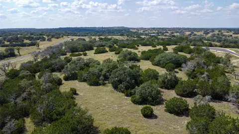 39 Buckskin Path, Fredericksburg, TX 78624