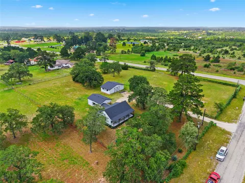 107 Longhorn Dr, Bastrop, TX 78602