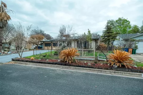 2704 Clarkdale Ln, Austin, TX 78757