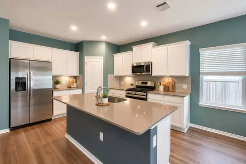 Kitchen - 207 Otter Rd, Kyle, TX 78640 photo 1 of 1