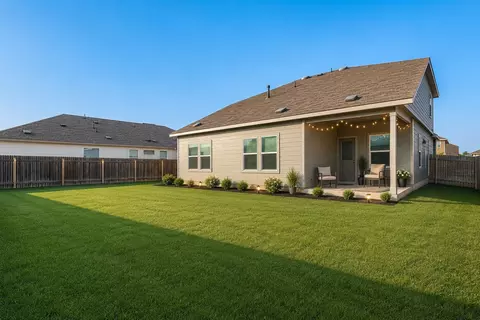 Exterior - 207 Otter Rd, Kyle, TX 78640 photo 3 of 4