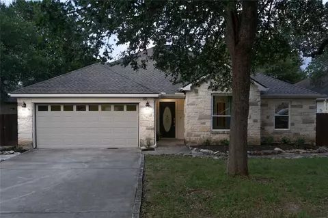 16 Serenade Cir, Wimberley, TX 78676