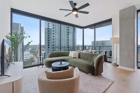 84 East Ave #1401, Austin, TX 78701