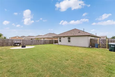 Exterior - 256 Alpha St, Kyle, TX 78640 photo 3 of 5