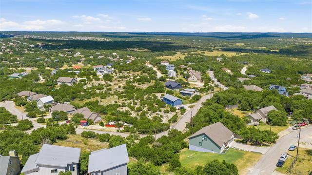 10704 Lake Park Dr, Dripping Springs, TX 78620