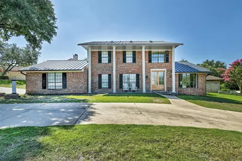 608 Sombrero Dr, Horseshoe Bay, TX 78657