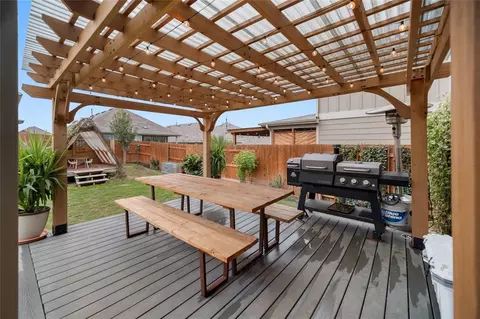 Exterior - 263 Beechnut Dr, Buda, TX 78610 photo 3 of 5