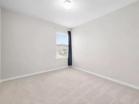 Bedroom - 263 Beechnut Dr, Buda, TX 78610 photo 4 of 4