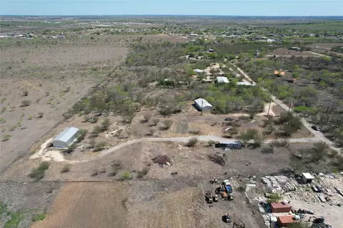 1205 Graef Rd #B, Kyle, TX 78640