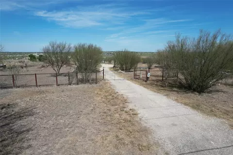 1205 Graef Rd #B, Kyle, TX 78640 photo 3