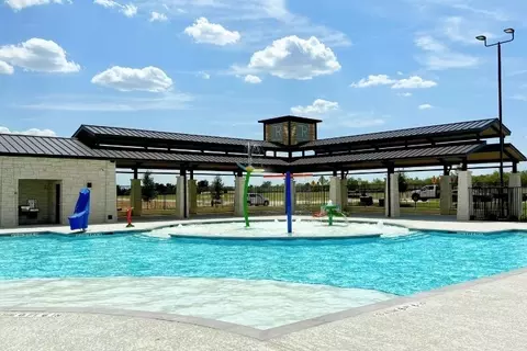 127 Two Bits Ln, Elgin, TX 78621 photo 19