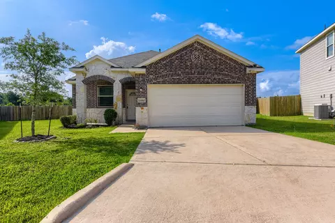 Exterior - 13990 Katlin Rd, Conroe, TX 77306 photo 2 of 5
